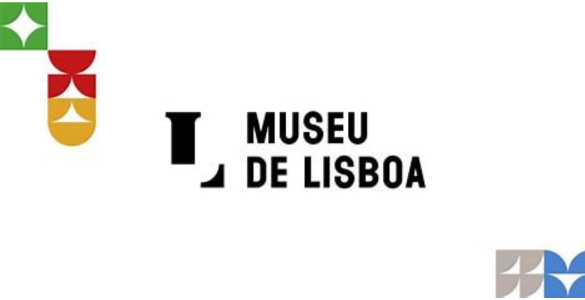 Logótipo institucional Museu de Lisboa que representa a identidade visual do museu e de seus cinco núcleos: Palácio Pimenta, Teatro Romano, Santo António, Casa dos Bicos e Torreão Poente. O logo é composto por formas geométricas simples e tipografia, sem elementos complexos, o que o torna de domínio público e livre de restrições